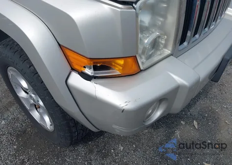 2008 Jeep Commander Sport from USA, damaged, VIN 1J8HG48K68C181913